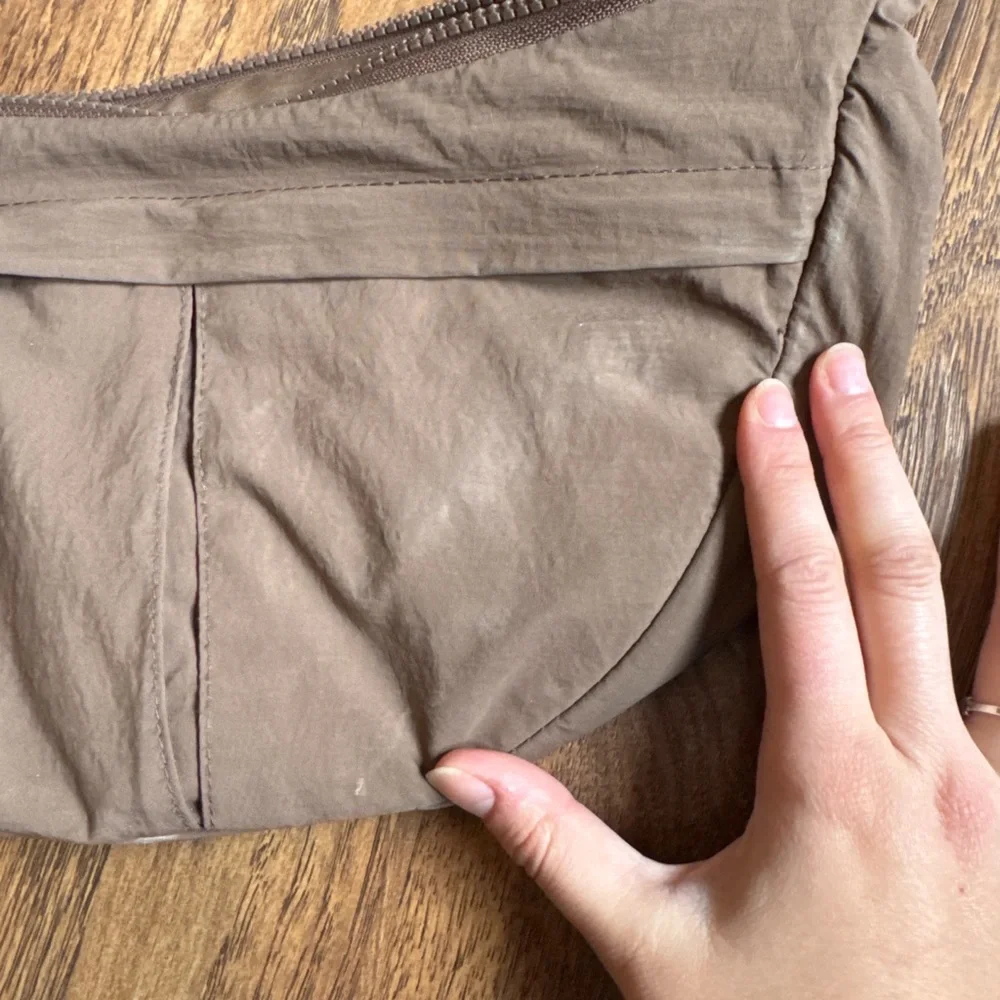 Brixley Mocha Crescent Bag - Picture 6 of 8